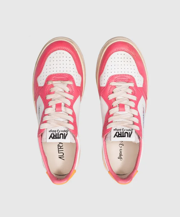 AUTRY MEDALIST LOW SUPER white leather sneaker with vintage effect and logo