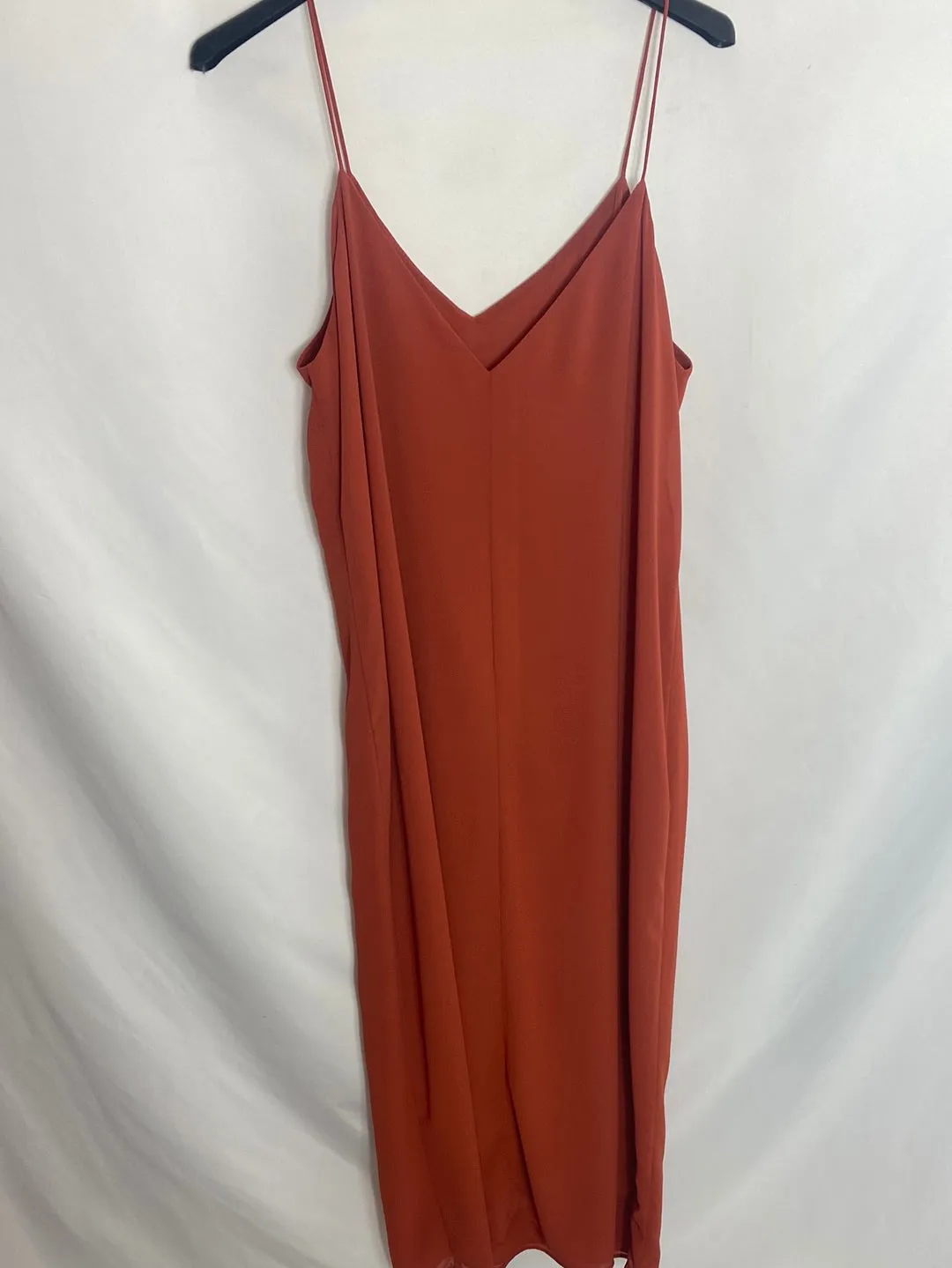BIMANI. Vestido tirantes fluido. T.L