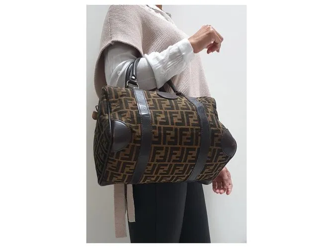 Fendi ZUCCA DE BOSTON Castaño 