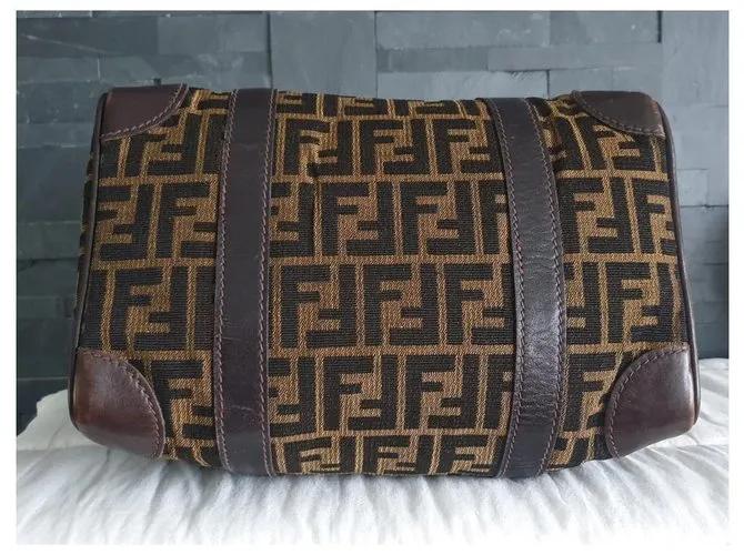 Fendi ZUCCA DE BOSTON Castaño 