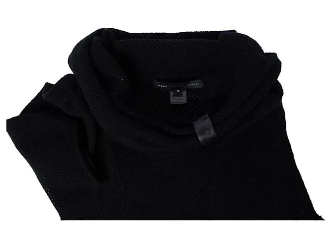 MARC JACOBS, top negro con cuello alto 