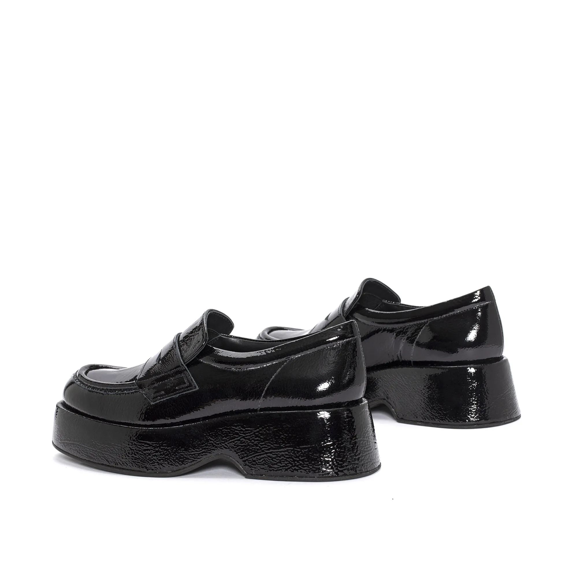 MOCASSIN PLATAFORMA FLIPER NAPLAC NEGRO