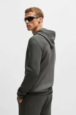Sudadera de punto regular fit con capucha, rayas y detalles de la marca