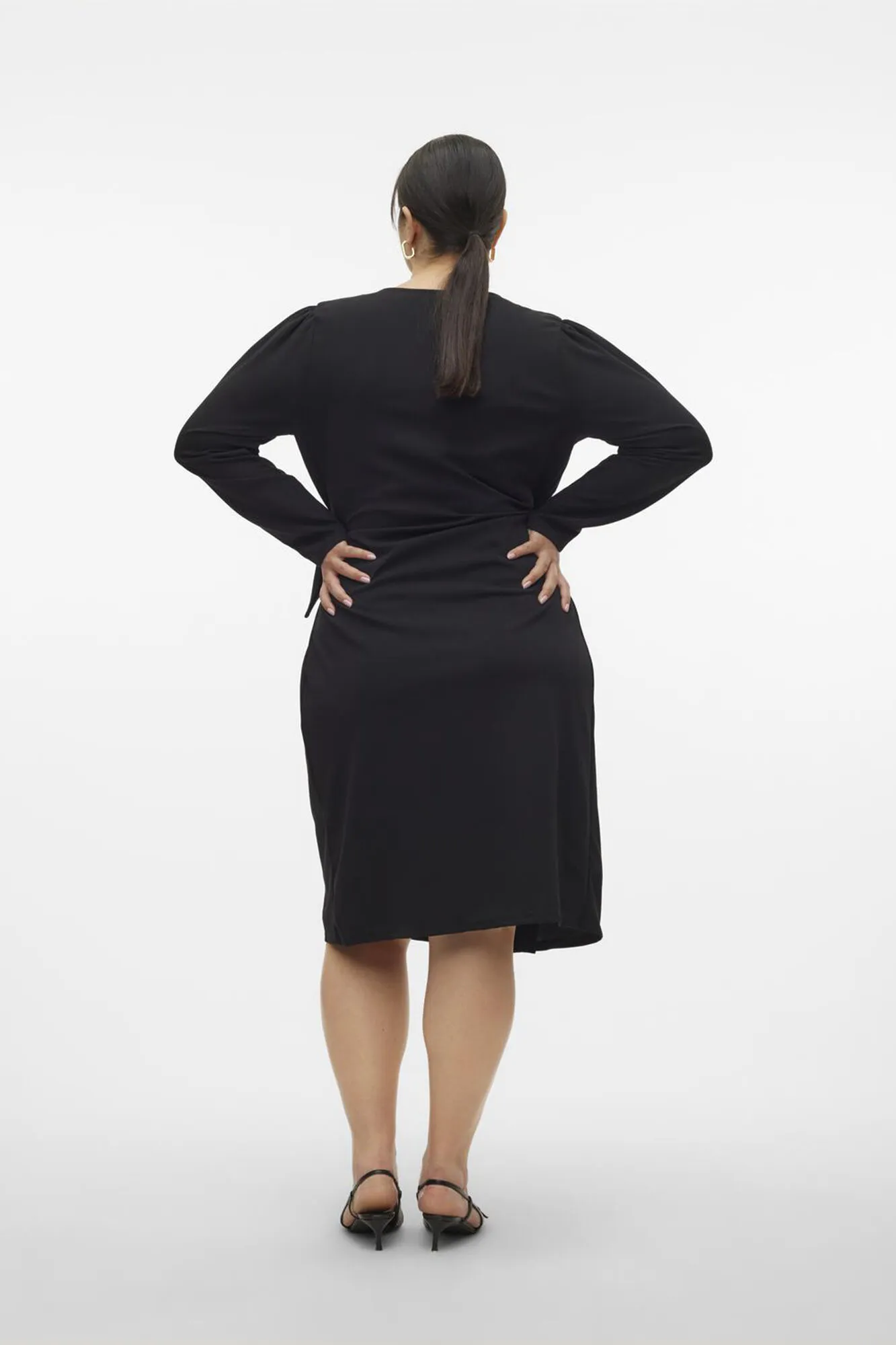 Vero Moda Curve Vestido de manga larga talla grande